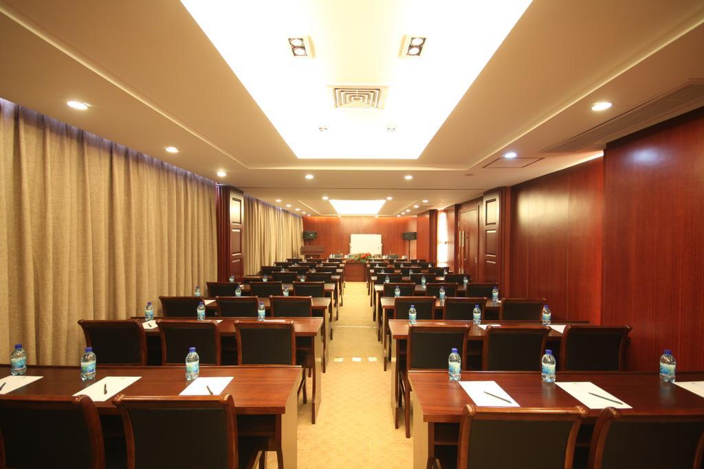 Vienna International Hotel - Expo Branch Shanghai Exterior foto